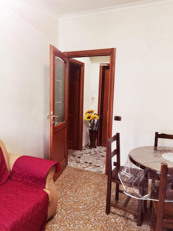 Appartamento Per Turisti E Famiglie Roma 외부 사진